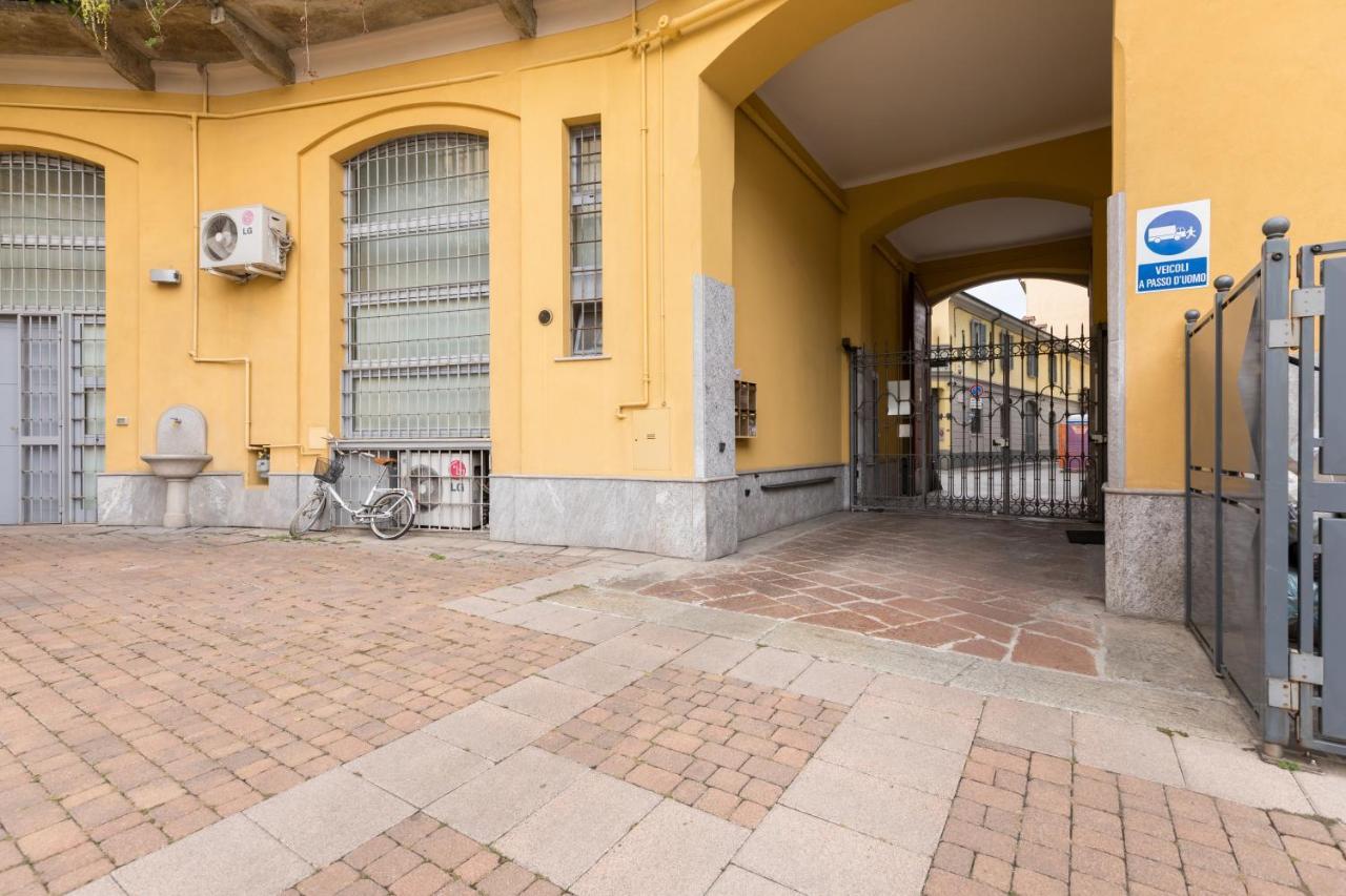 Mortara Navigli Apartments Milano Exteriör bild